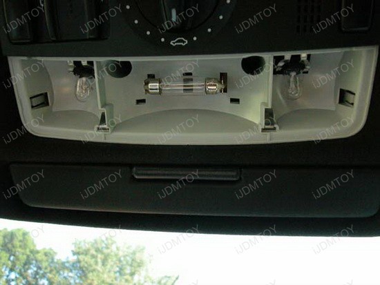 Volkswagen - GTi - interior - dome - light